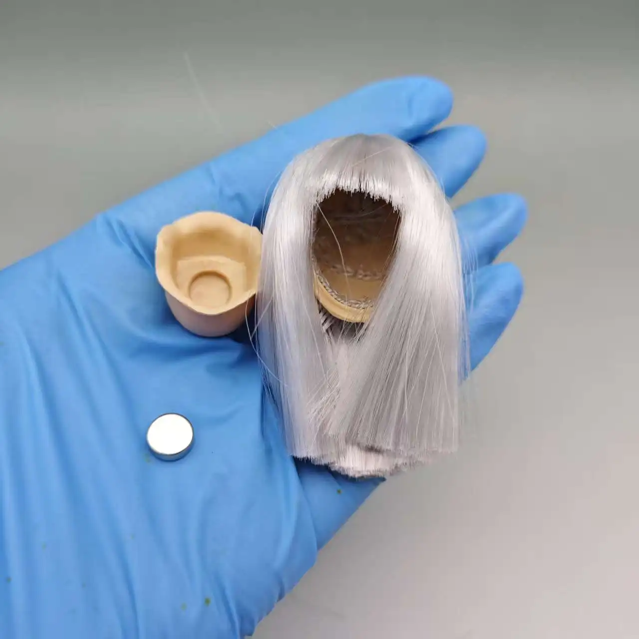 

Масштабная фигурка 1:6: Магнитный парик для головы I8TOYS, разноцветный, женский, для коллекции головных моделей