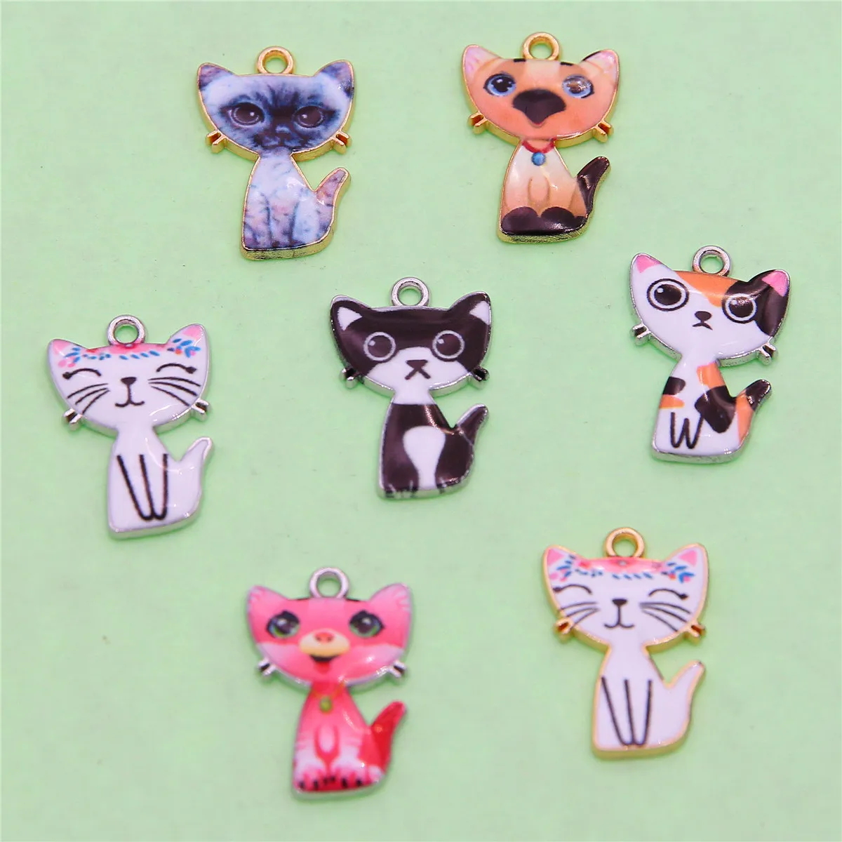 10PCS 22*15mm Mixed Style Cute Cartoon Cat Single Hanging Alloy Printing DIY Bracelet Pendant Pendant Earring Keychain Accessori