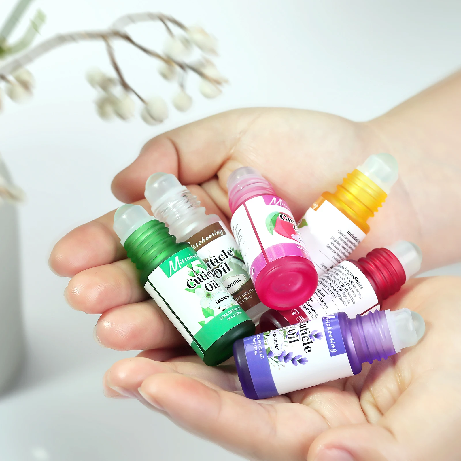 6色のネイルケア栄養オイルネイルケア修復損傷した爪栄養ケア肌の若返りに適した毎日のネイルケア
