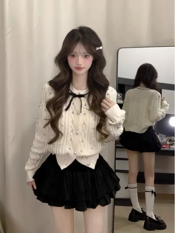 

Стильный белый вязаный кардиган Sweet Ele для женщин: модный дизайн, узелковая отделка, весенняя верхняя одежда, комфортный, средней плотности, длинный рукав