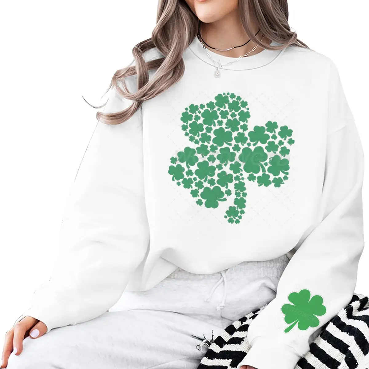 Happy St. Patrick’s Day Women Sweatshirt Carnival Ireland Festival Green Clover Tops Long Sleeve Women Men Pullover
