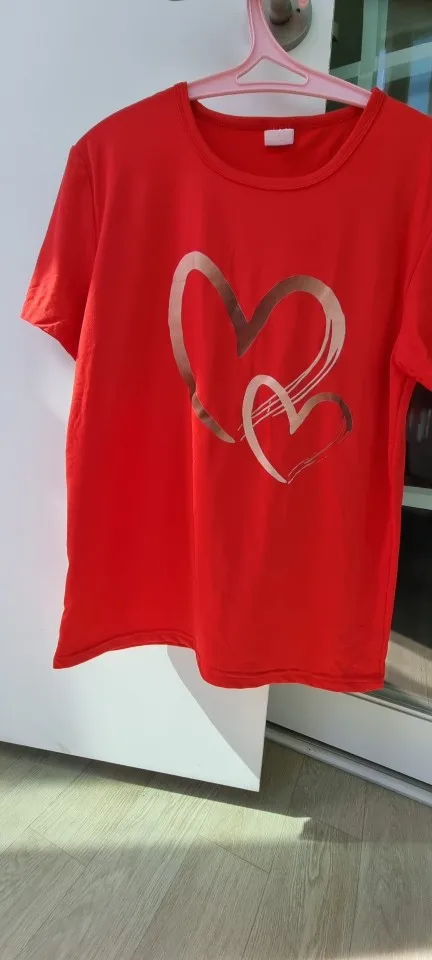 Women's Modern Heart Graphic T-Shirt (Japanese & Korean Casual Style)