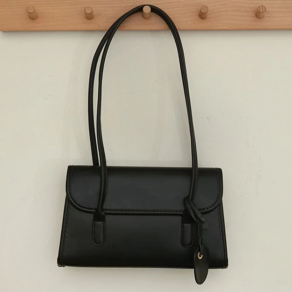 

New Solid-Color Minimalist Fashion Versatile Women's Shoulder & Handbag with Small Charm