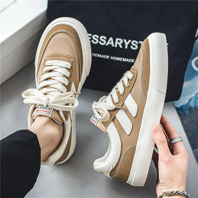 

2023 Hot Sale Canvas Shoes Men Skateboard Shoes Platform Comfortable Casual Walking Streetwear Teenager Men Vulcanize Shoes