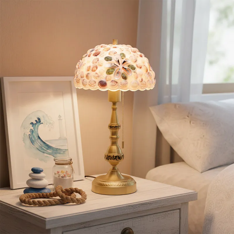

American Retro Minimalist Bedroom Bedside Table Lamp LED Living Room Study Restaurant Hotel High-end Atmosphere Shell Desk Light