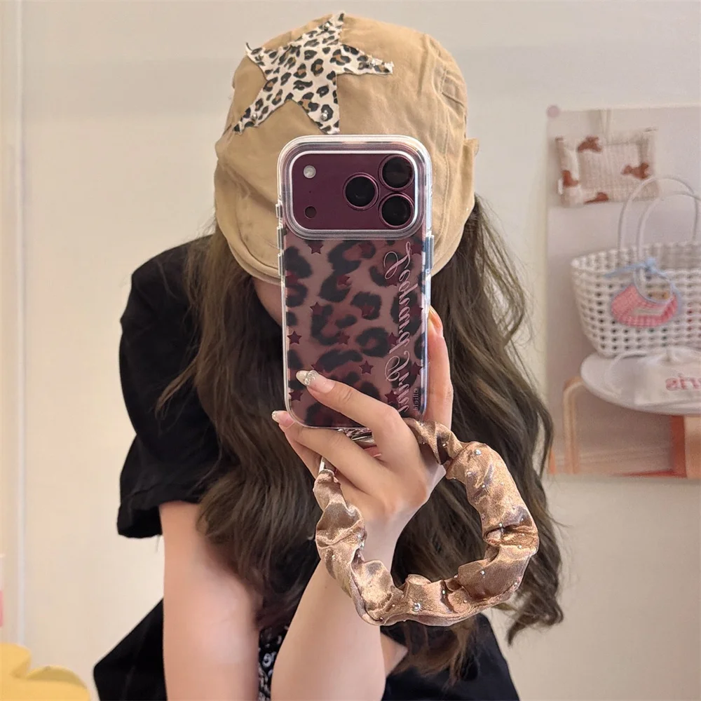 Kawaii Leopard Star Phone Case for iPhone 18 17 16 15 14 Pro Max With Glitter Satin Wrist Strap Shockproof Cover Korea Fundas