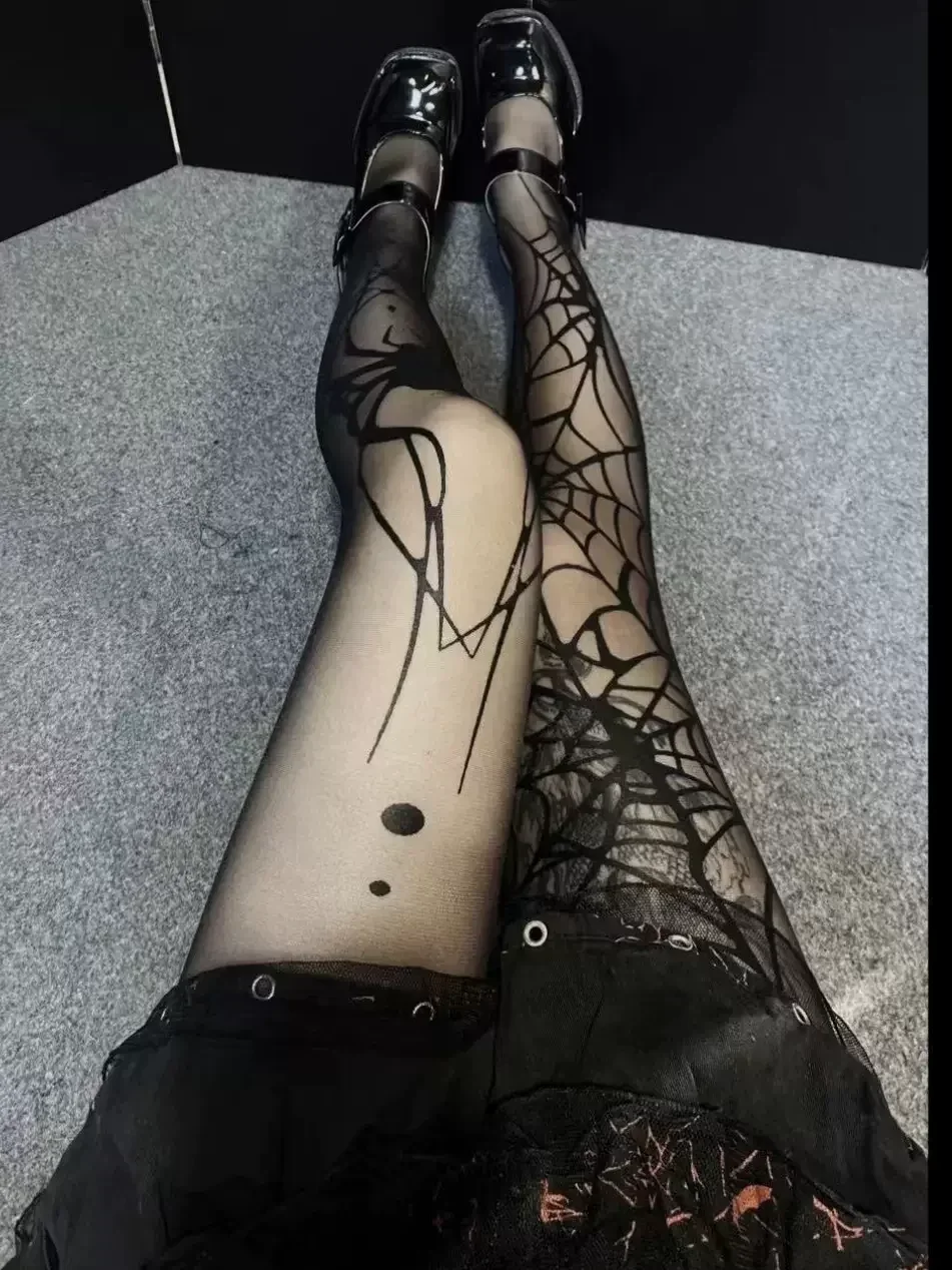 2025halloween Collants gothiques Vintage en résille foncée pour femmes, bas Emo Alternative, Sexy, toile d'araignée, sorcière