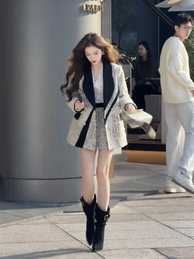 Herbstmode 2025, exquisites Temperament, Sinn für Design, kleiner Duftstil, Anzugjacke, kurzer Rock, Set für Frauen