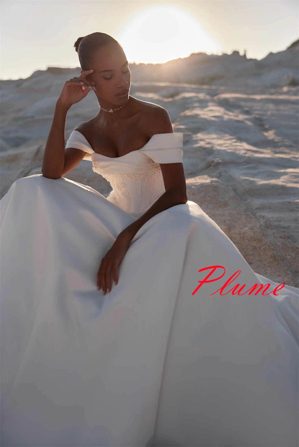 Customized White Satin Bridal Gowns Temperament Strapless Off the Shoulder Wedding Dress Chapel Train Lace Up Back Dress