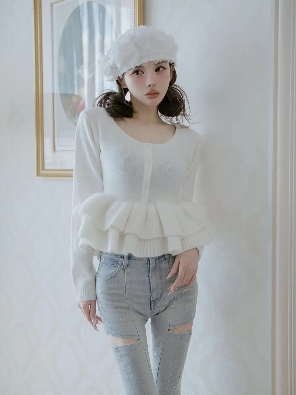 Y2K Sweet Girl Cropped Knit Cardigan Long Sleeve U‑Neck Sparkly Rhinestone Double Ruffle Hem Slim Fit Sweater