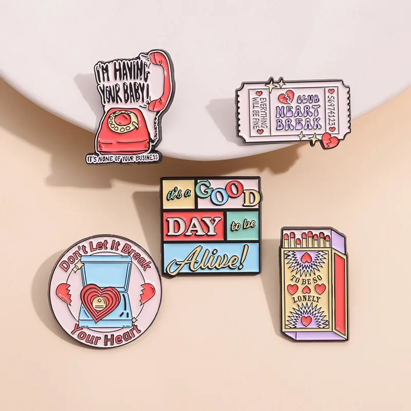 

It Break Your Heart Enamel Pins Custom Stamp Match Phone Brooches Lapel Badges Cartoon Funny Jewelry Gift for Friends Don It Let