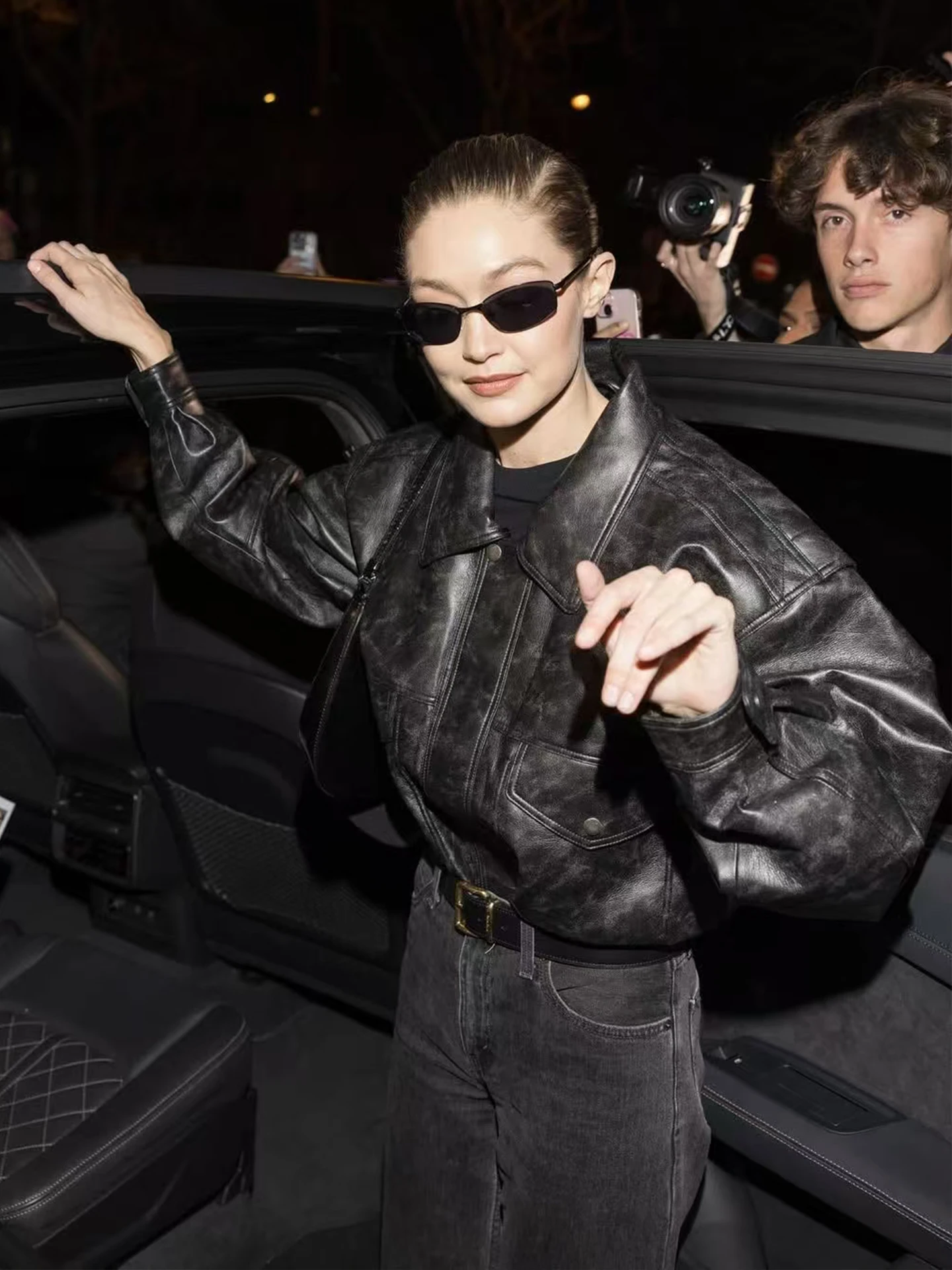 フランキー レトロ ブラ レザー ジャケット コート 取り外し可能なリアルファー襟 特殊花柄レザー ユース ルーズフィット 冬用ジッパー