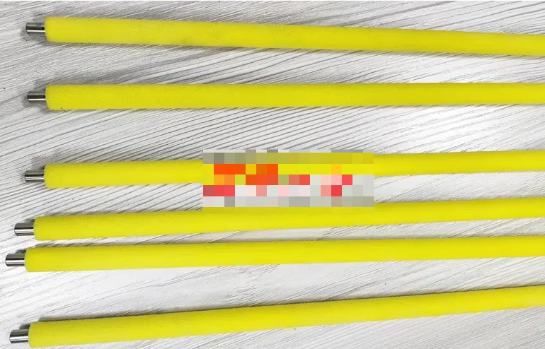 

SPONG ROLLER FOR CANON IRC5030 C5035 C5045 C5235 C5250 C5255 C5501 C5240 NEW COMPATIBLE PCR CLEANING ROLLER