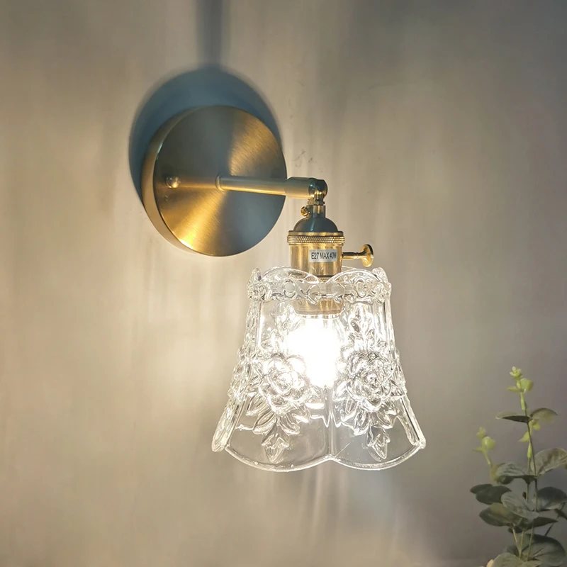 Nordic Style Wall Lamp Glass Decorative Carved Pattern Wall Sconce Metal Base Indoor Interior Wall Lights for Living Room