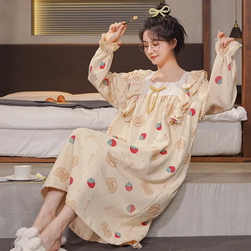 Women Pajamas Spring and Autumn Cotton Long-Sleeved Nightgown Dress Cute Sweet Strawberries Homewear Gril One-Piece Floral Robe