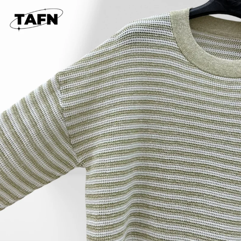 Comodo maglione da donna in misto lana, perfetto per stratificare o abbigliamento casual, accogliente e alla moda per l'inverno AG3109