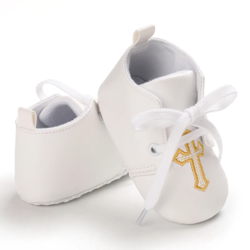 Weiße Tauf-Babyschuhe für Jungen und Mädchen, weichsohlige Baptismusschuhe, Sneakers für Neugeborene, Tauf-Lauflernschuhe – Detail 16