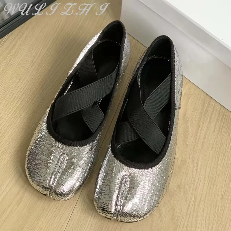 

Silver Roman Split Toe Pumps Tabi Low Heel Casual Sheepskin Chunky Heel Ballet Shoes Women's Comfortable Elastic Band Loafers