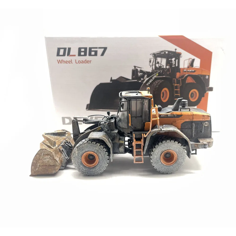 Develon 1:50 Alloy Limited Model Muddy Version Loader Boy's Birthday Gift Toy Scene Decoration Mechanical Engineering Collection