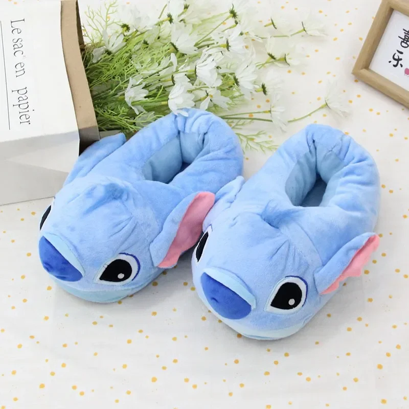 Disney Lilo en Stitch Animatie Randapparatuur Comfortabel en warm Creatieve kleine pantoffels Vakantiegeschenken Stitch Home Furnishings
