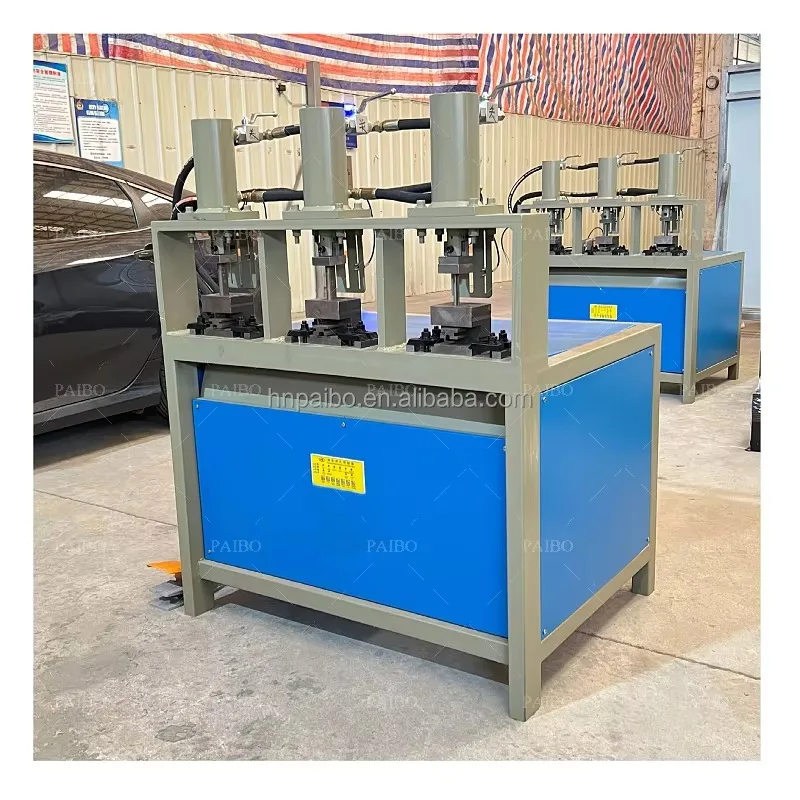 Roestvrij stalen buis ijzeren buis diefstal netto trap leuning vangrail ponsen gat stempelen gat machine