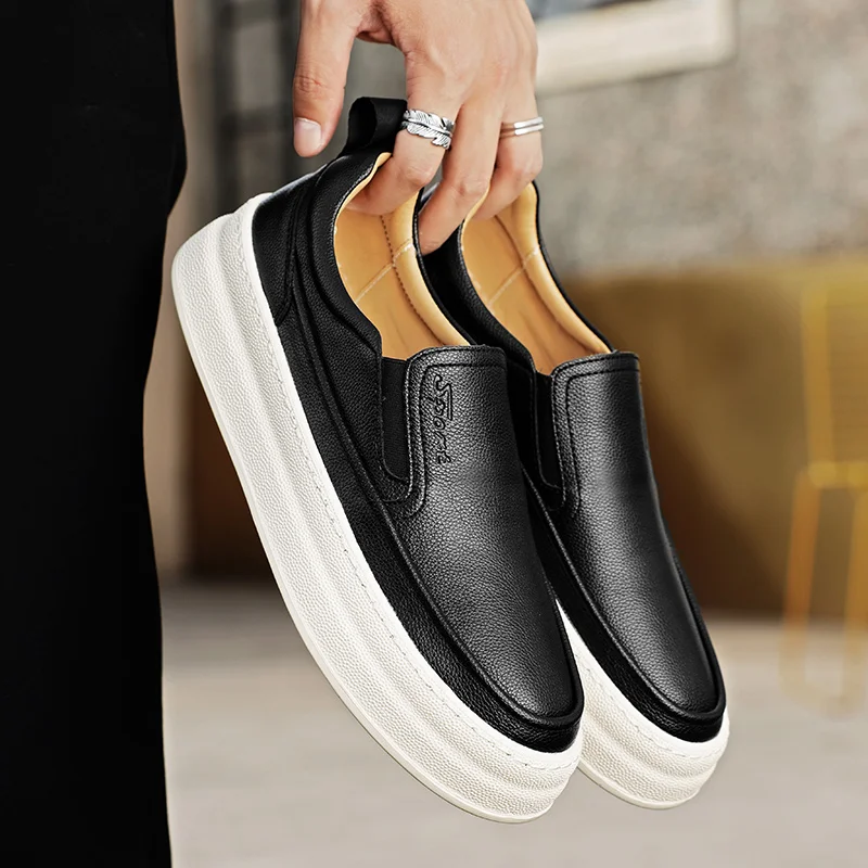 Men\'s White Business Leather Shoes Man Loafers Comfortable 2023 Black Summer Sneakers Cheap Moccasin Breathable Casual Shoe