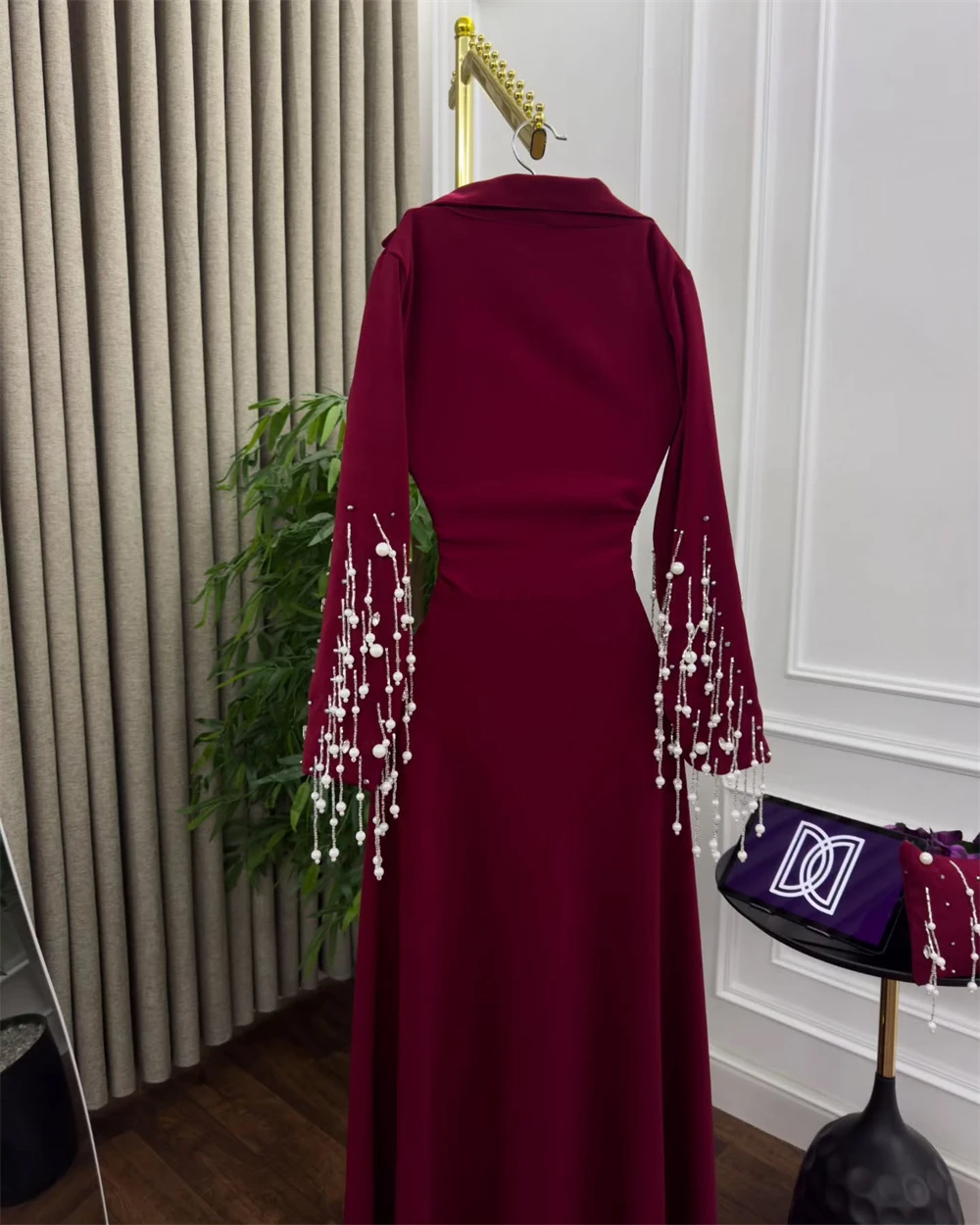 Customized Evening Dress Temperament V-Neck Vestido  De  Festa  Jersey Long Sleeves Sweep Train  Sweep Train  Evening Dress