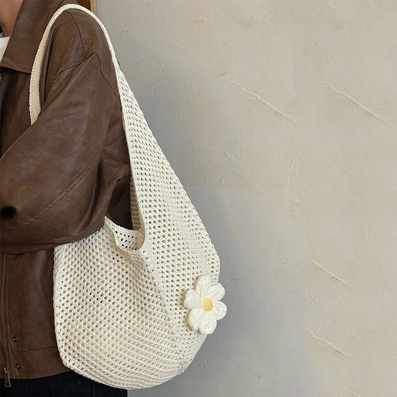 Trendy Hollow Out Weave Straw Bag Bohemian Style Beach Handbag Hollow Tote Bag Large Capacity Lazy Style Beach Bag Shopping image 6