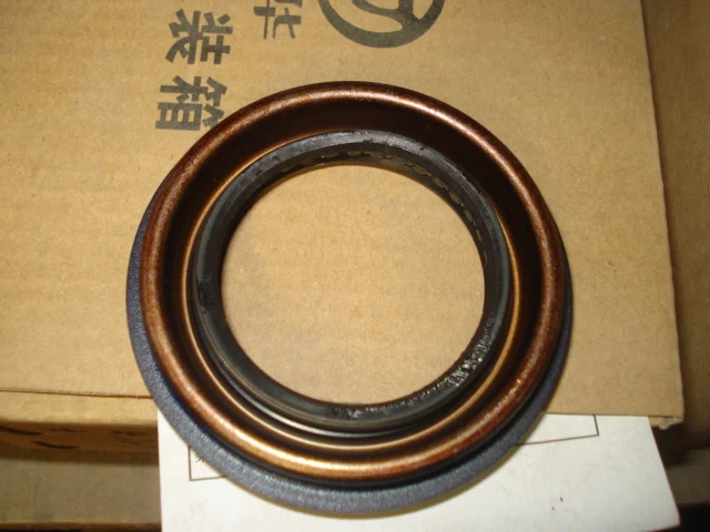 

AXLE SHAFT OIL SEAL (BRILLIANCE V3 1.5AT)