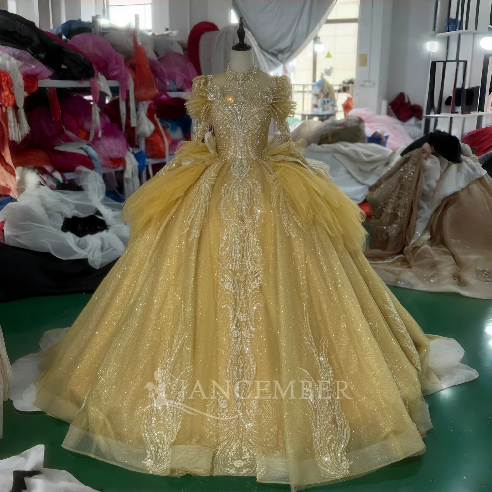 

Sexy Ball Gown Quinceanera Dress Lace Customized Beaded Corset Girls Birthday Dress Long Sleeves vestidos de 15 quinceañera