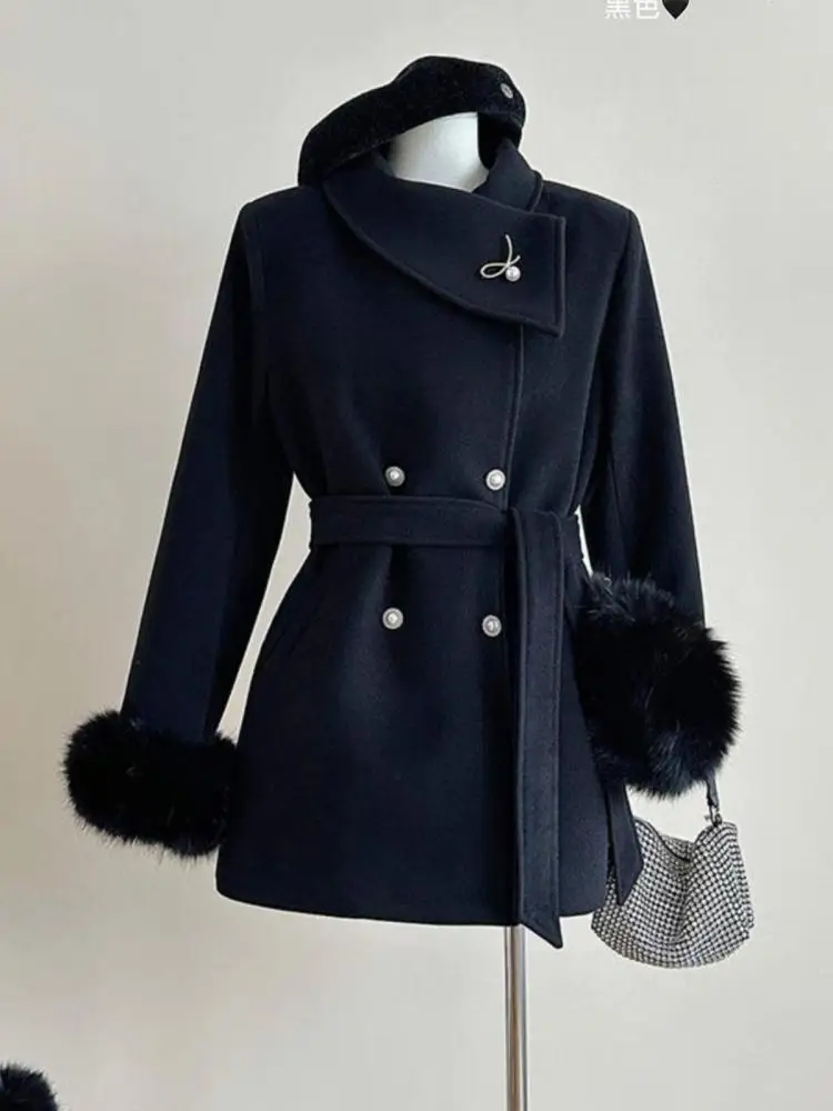 

Французский винтажный женский новый черный элегантный праздничный пуховик 2025 года, осенне-зимний повседневный бежевый двубортный пиджак на шнуровке, топы