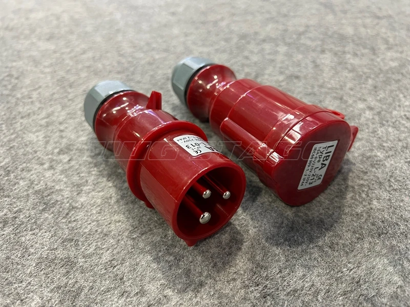 New Outdoor Waterproof 3Pin 3 Pin 16A Stage Lighting Industrial Plug Power Connector
