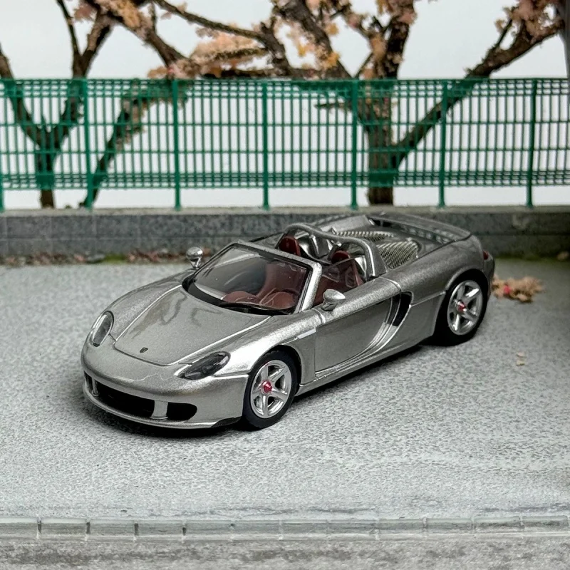 Funny Model 1/64 Porsche Carrera GT Convertible simulation alloy car model