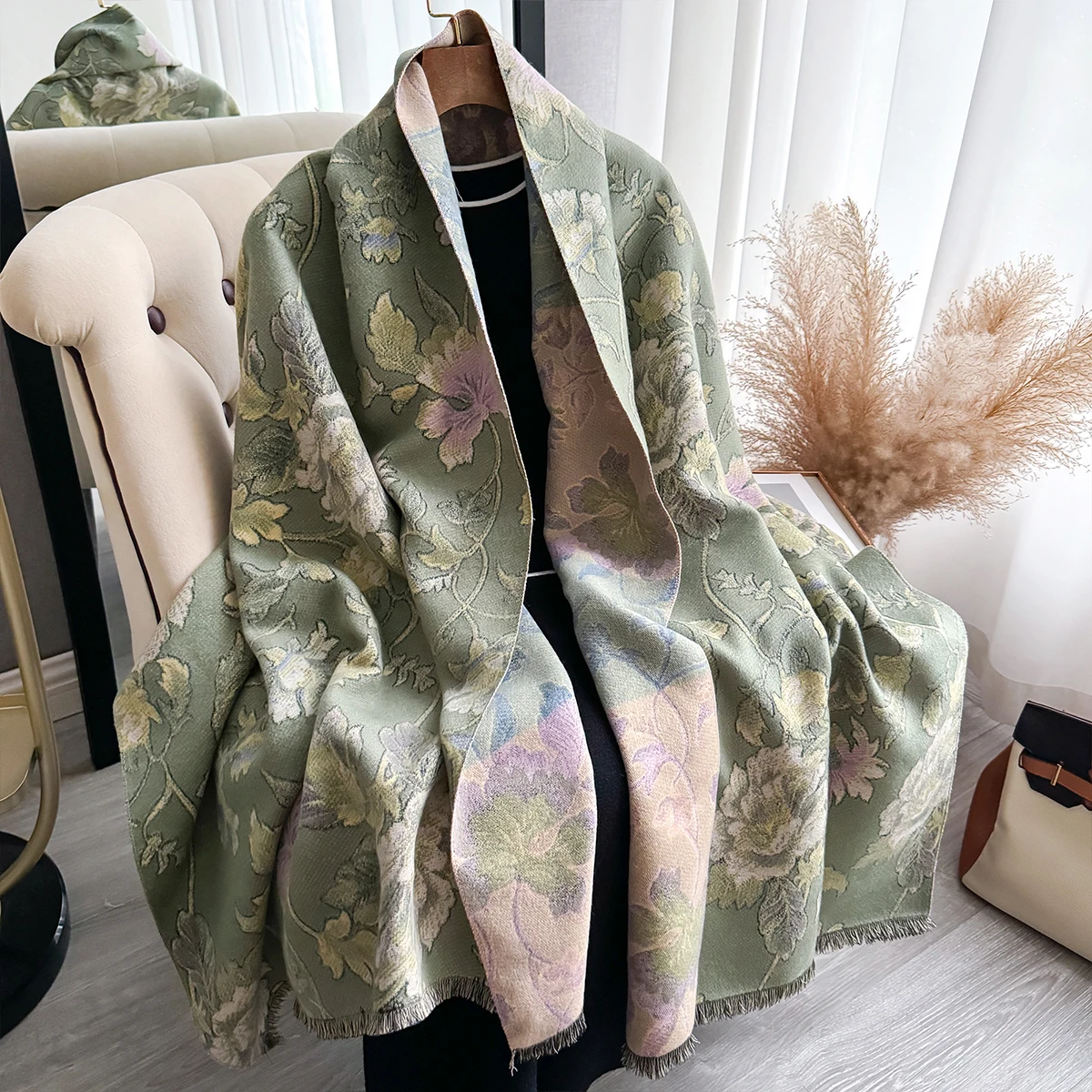 Luxury Warm Poncho Cashmere Winter Women Scarf Floral Jacquard Shawl Wraps Female Thick Pashmina Blanket Bufanda Travel Echarpe