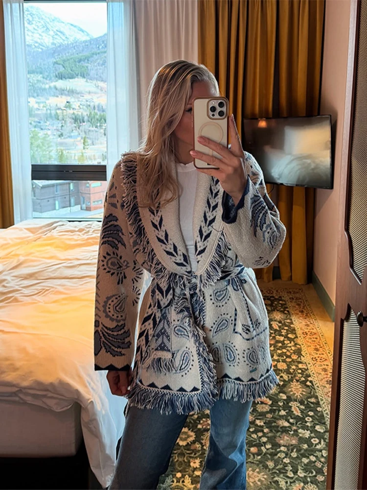 Quasten-Print Schnür-Cardigan für Damen, Langarm, V-Ausschnitt, High Street, Locker geschnitten, Frühjahr/Herbst 2026, Modisches Casual-Outfit für Frauen