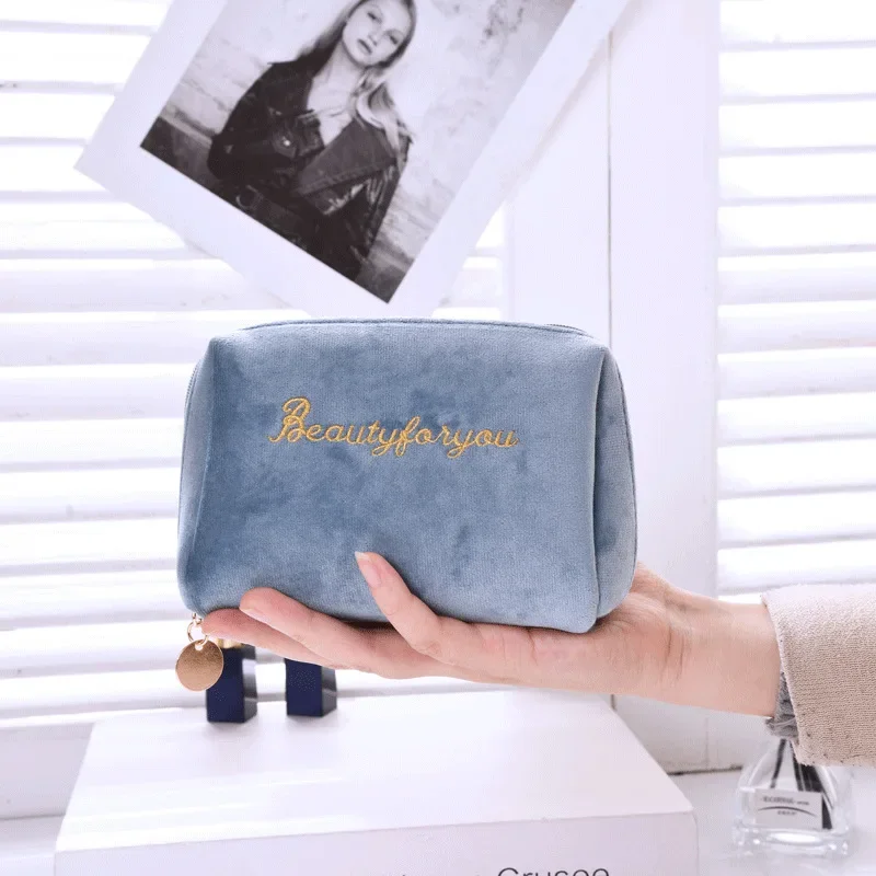 Women's Cosmetic Bag Zipper Velvet Letter Embroidery Solid Make Up Pouch for Cosmetics Toiletry Case Female Make Up Bags