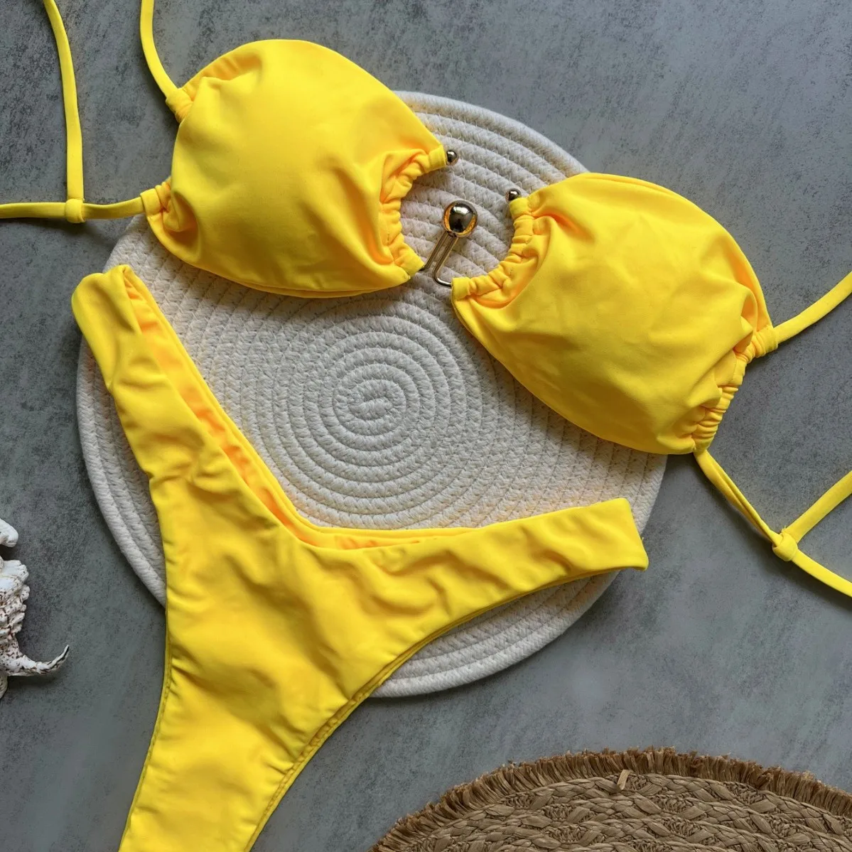 

2025 new solid color women's bikini backless split swimsuit beach swimsuit