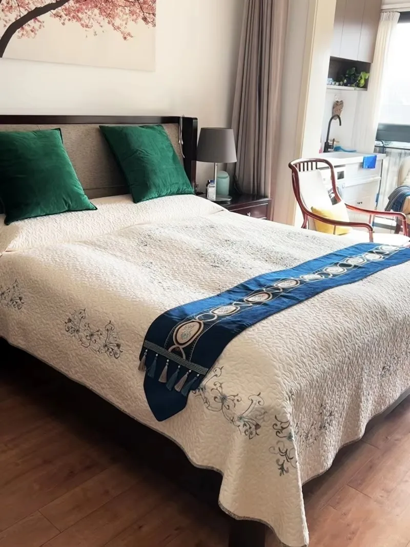 Luxurious Oversize Cotton Quilt Set 3PCS Super King Size Breathable Summer Embroidered Bedspread Quilted Bedding Coverlet