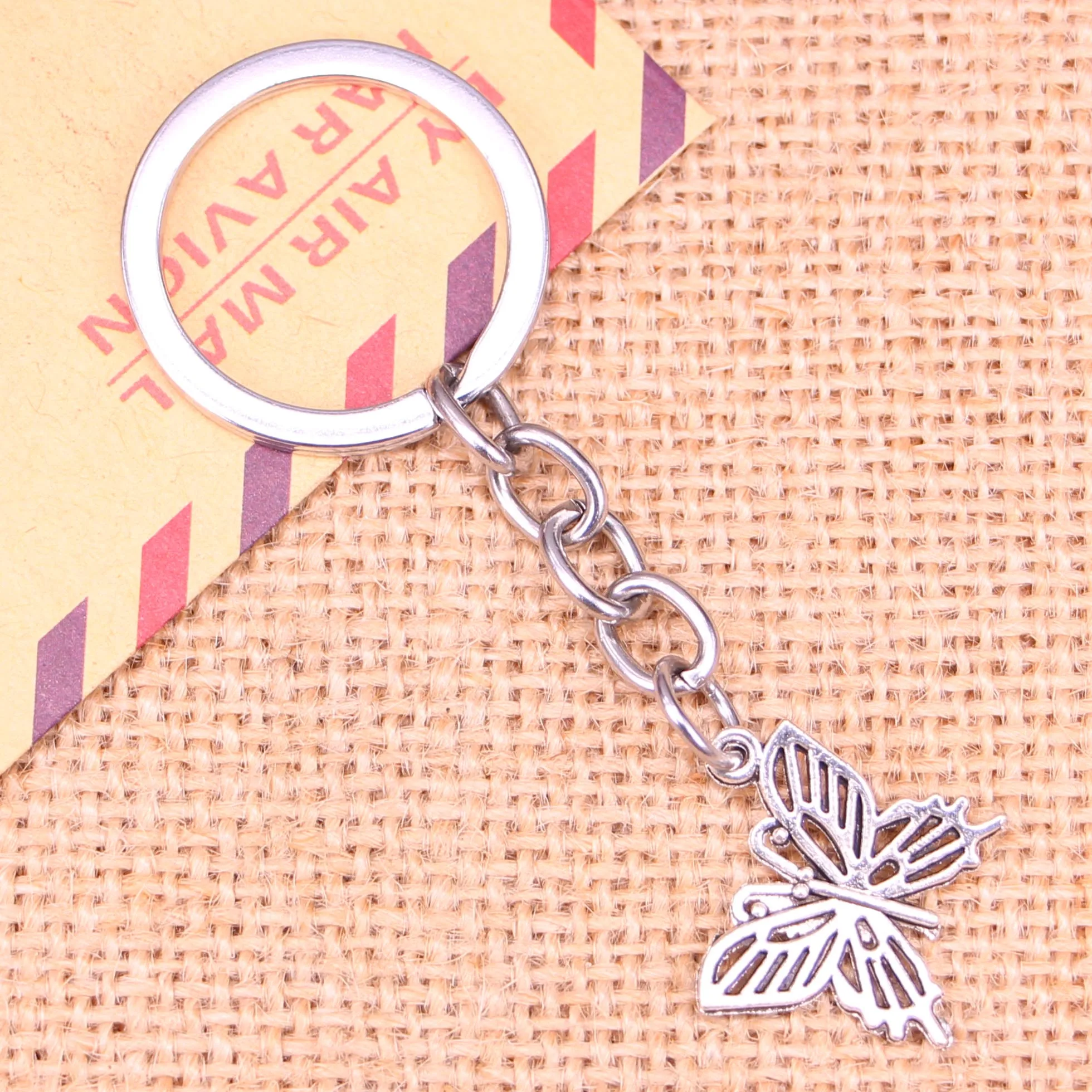 20pcs New Fashion Keychain 20x19mm hollow butterfly Pendants DIY Men Jewelry Car Key Chain Ring Holder Souvenir For Gift