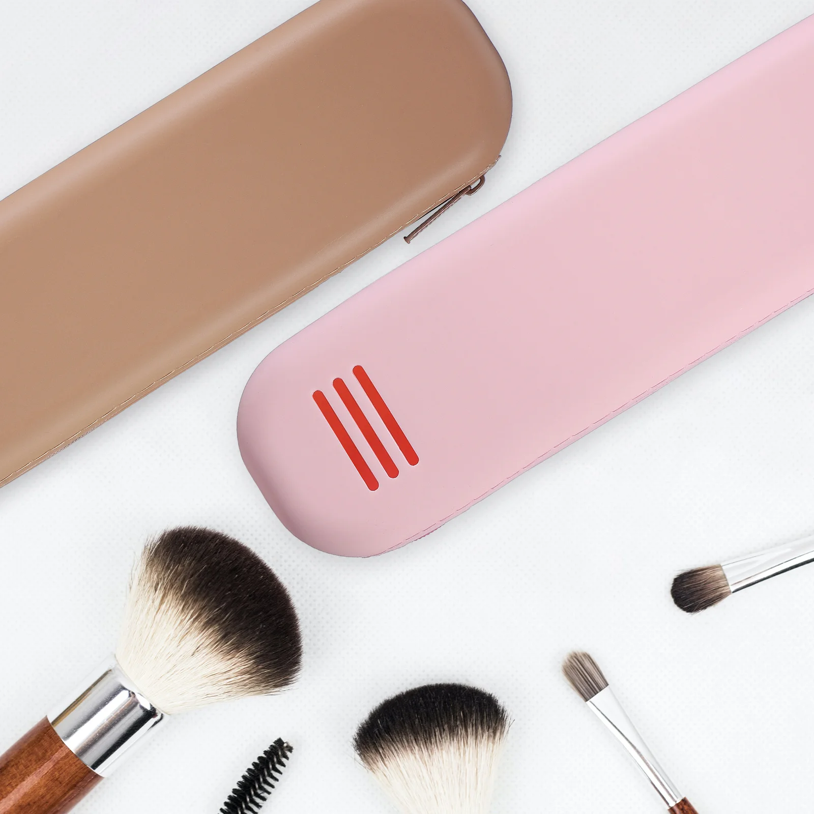 2 個のポータブルシリコンメイクブラシバッグ大容量再利用可能な収納ポーチ旅行出張用ブラシオーガナイザー