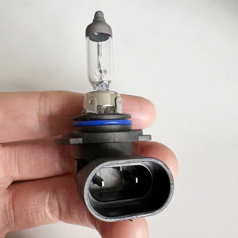 Car Halogen Headlamp Bulbs H1 H3 H4 H7 H8 H9 H11 12V Bright Driving Fog Light Automotive Front Beam Replacement Universal Lamps