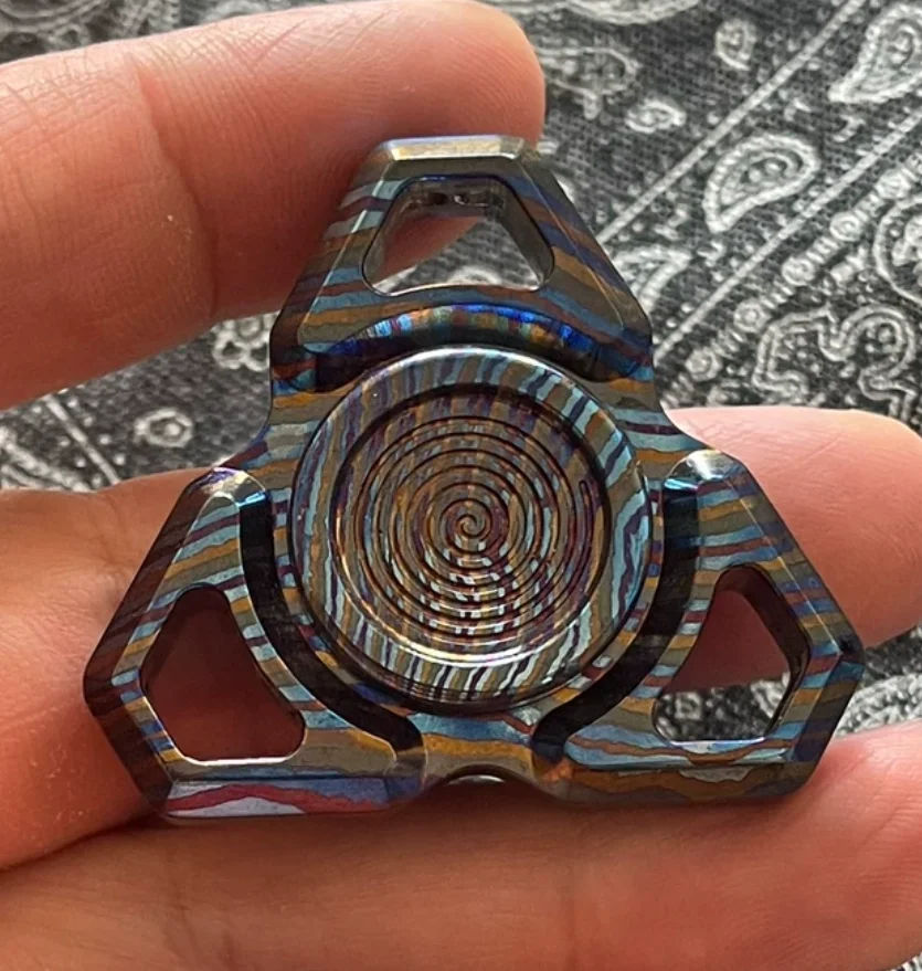 Used EDC Zircuti FT gyroscope Stress Relief Toy Haptic Spinner Fingertip Gyroscope Decompression Toys For Adult