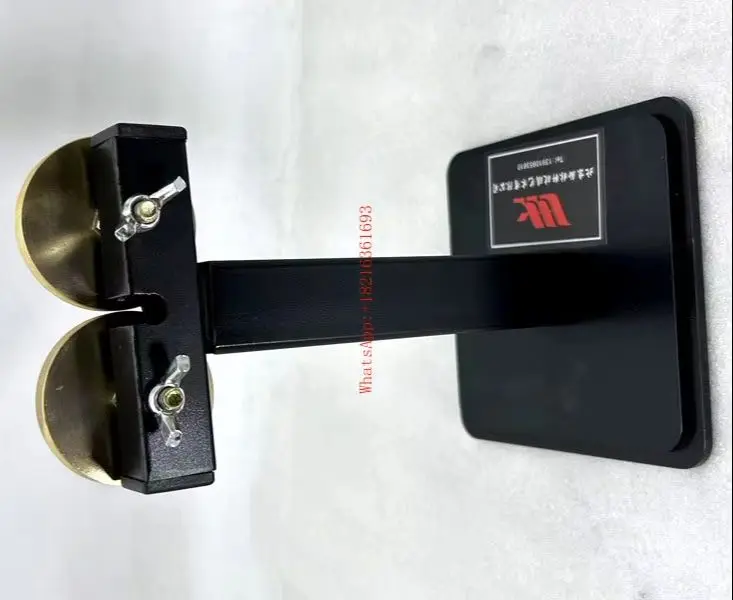 

Настольный роликовый станок для нагрева стекла и обработки стеклянных трубок Store 2055