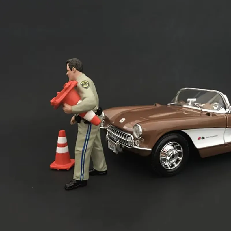 1:18 Scale Scene Accessory Doll Highway Patrol uniform Check traffic Action Figure Model Collection DIsplay Toys Gifts Fans