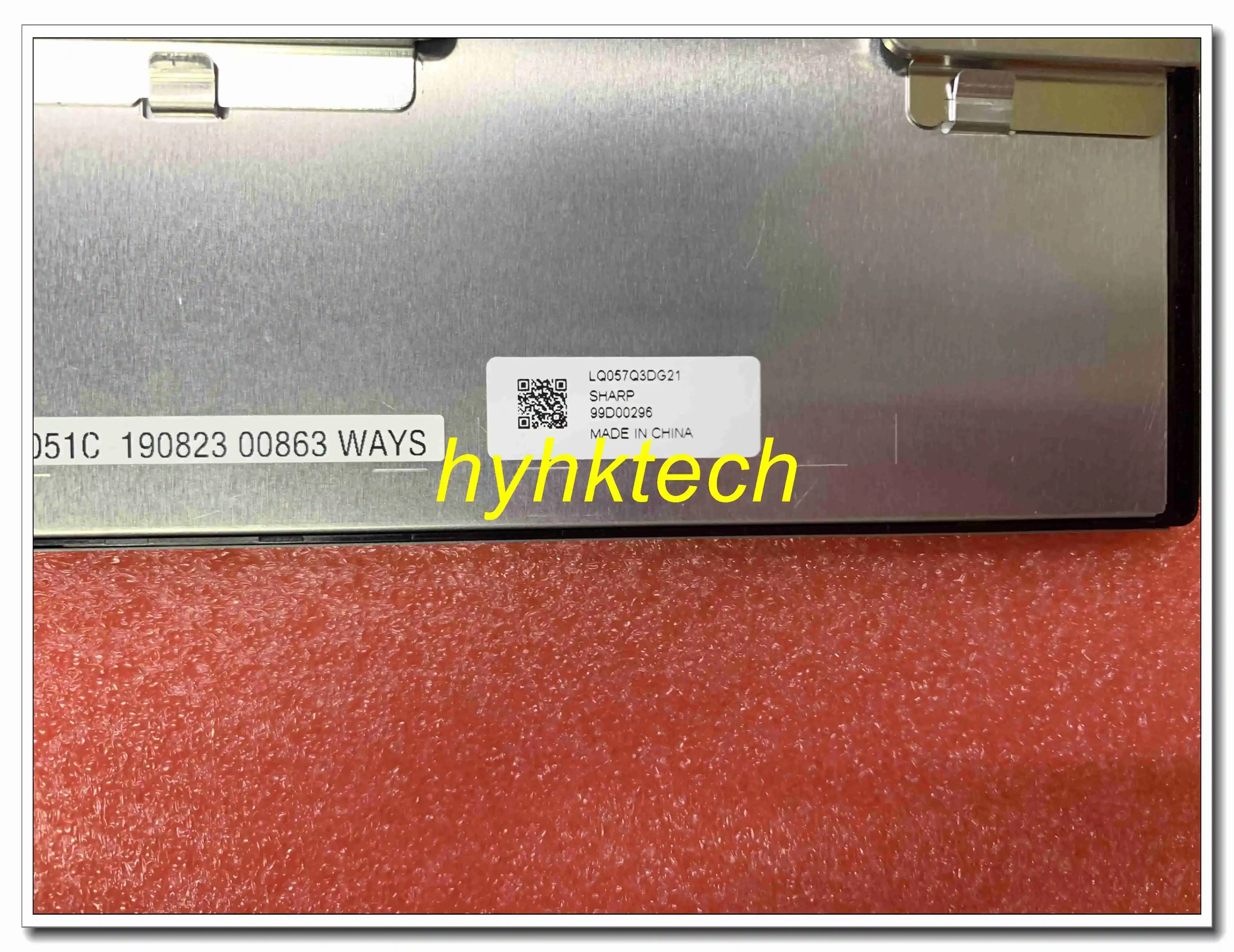 LQ057Q3DG21 5,7-Zoll-Industrie-LCD, neu und A+-Qualität auf Lager, vor dem Versand getestet