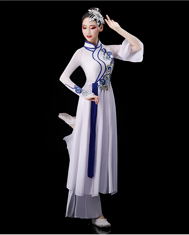 

Classical Dancing Dress Women's Chinese Style Blue and White Porcelain Hanfu Fan Dance Performance Costume