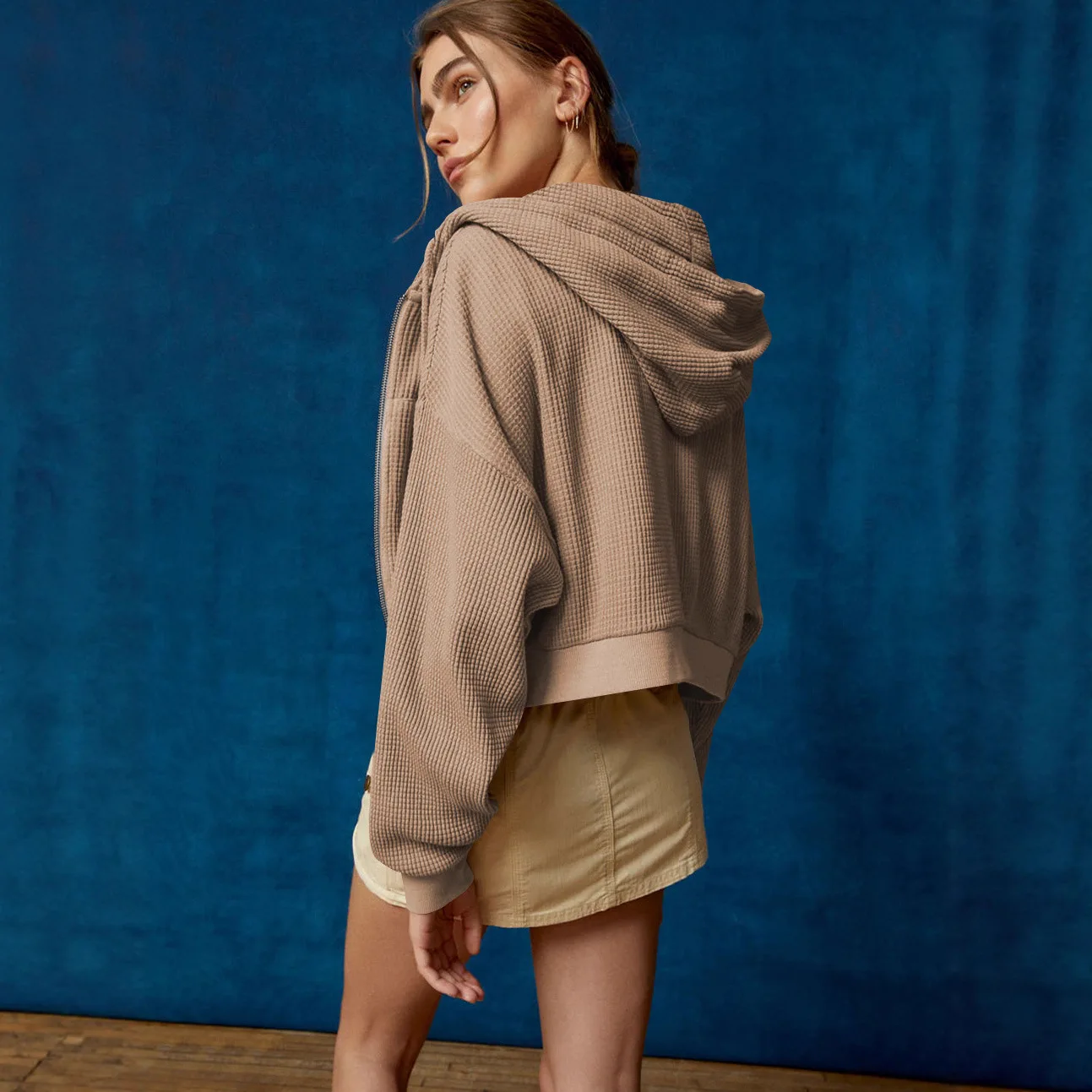 Moletom Casual com Capuz e Zíper para Mulheres, Slimming, Cor Pura, Moda, Material de Fibra de Bambu Orgânico