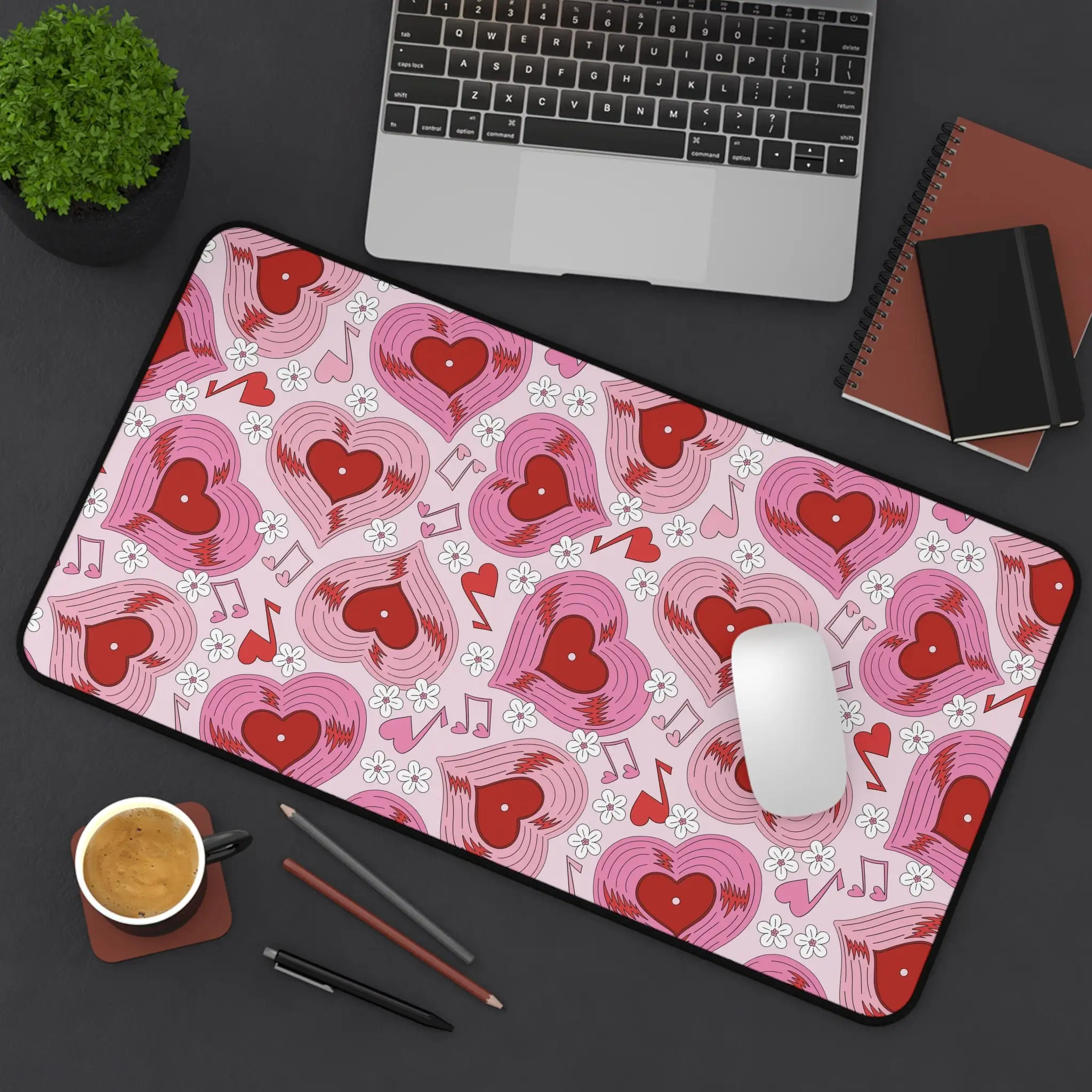 

Heart-shaped Vinyl Record Desktop Mat, Stylish Pink Girl Disco Retro Music Computer Laptop Office Tech Gaming Mouse Pad Gift