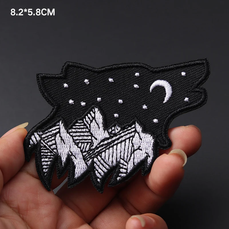 Starry Sky Mountain Peak Wolf Size: 8.2x5.8cm Patches Badges Embroidery  Iron On Patch Applique Ironing Clothing Decorative