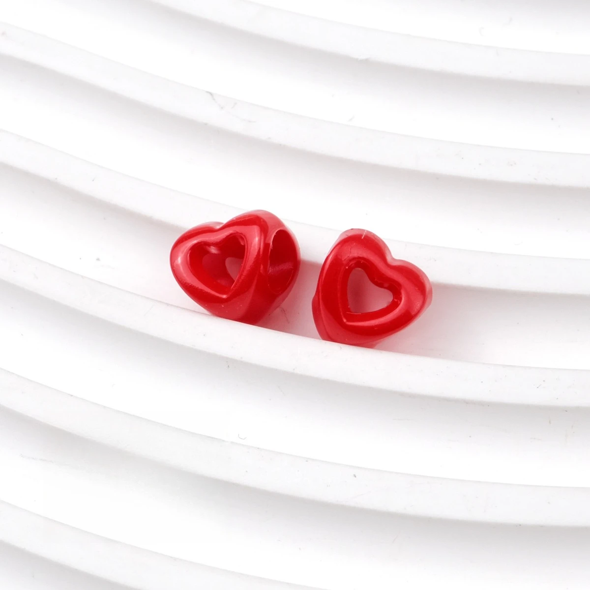 30/100 Stück Bonbonfarbene Herzförmige Acryl-Abstandsperlen mit Großem Loch für Schmuckherstellung DIY Armband-Zubehör – Detail 6